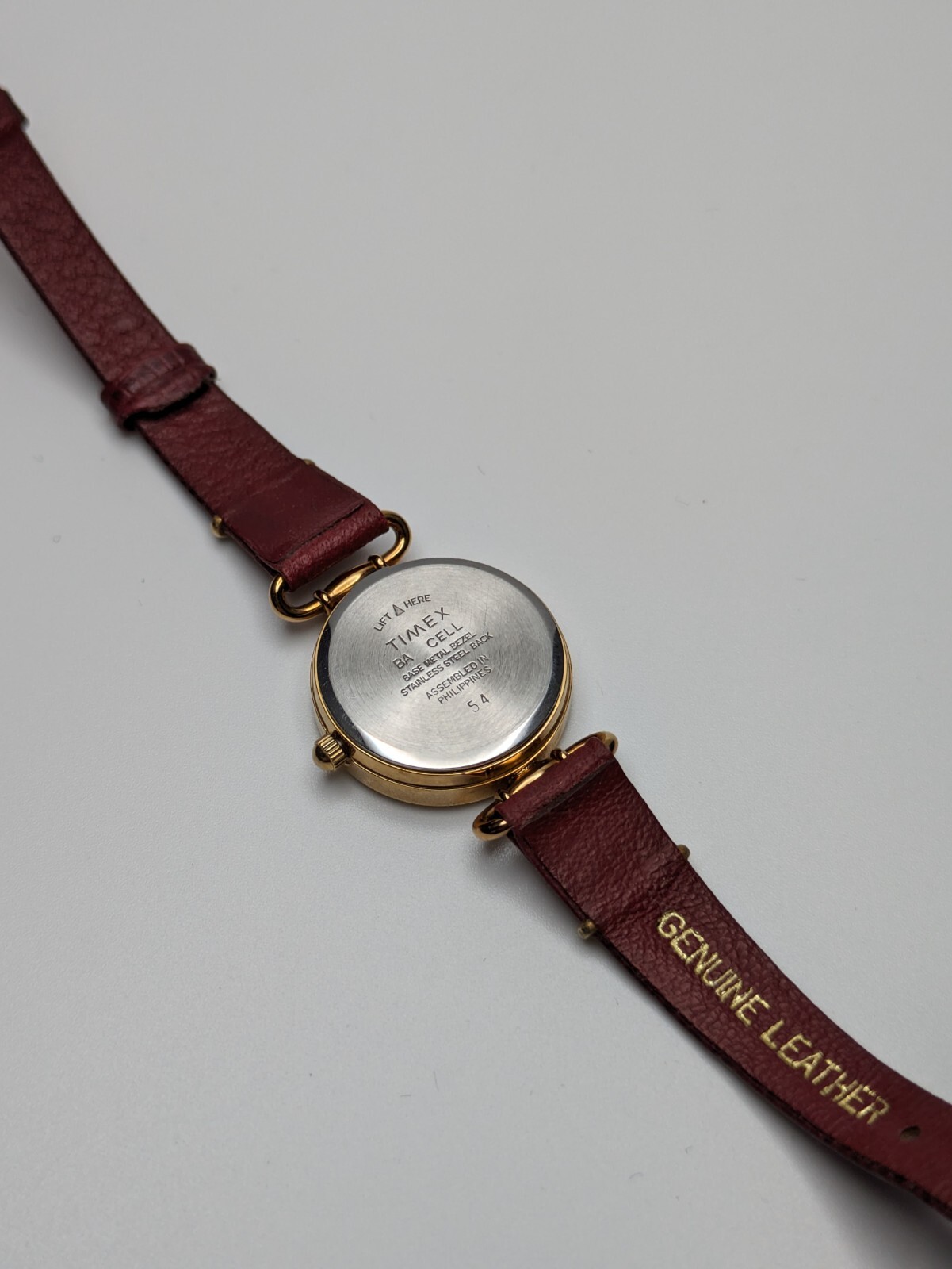 Rare Small Womens Elegant Timex Watch From The 80's image 4