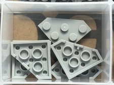 LEGO Parts - Light Bluish Gray Wedge, Plate 3 x 3 Cut Corner - No 2450 - QTY 5