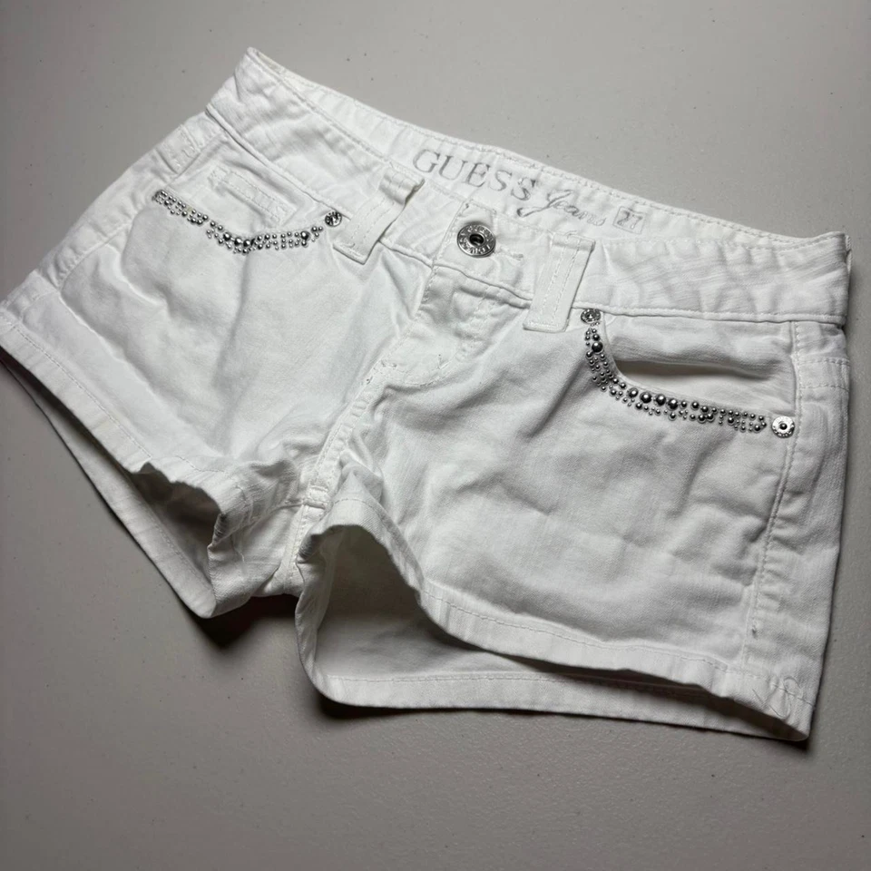 Y2K заниженной Guess джинсы белый со стразами украшенный мини джинсовые шорты - Изображение 2 из 4