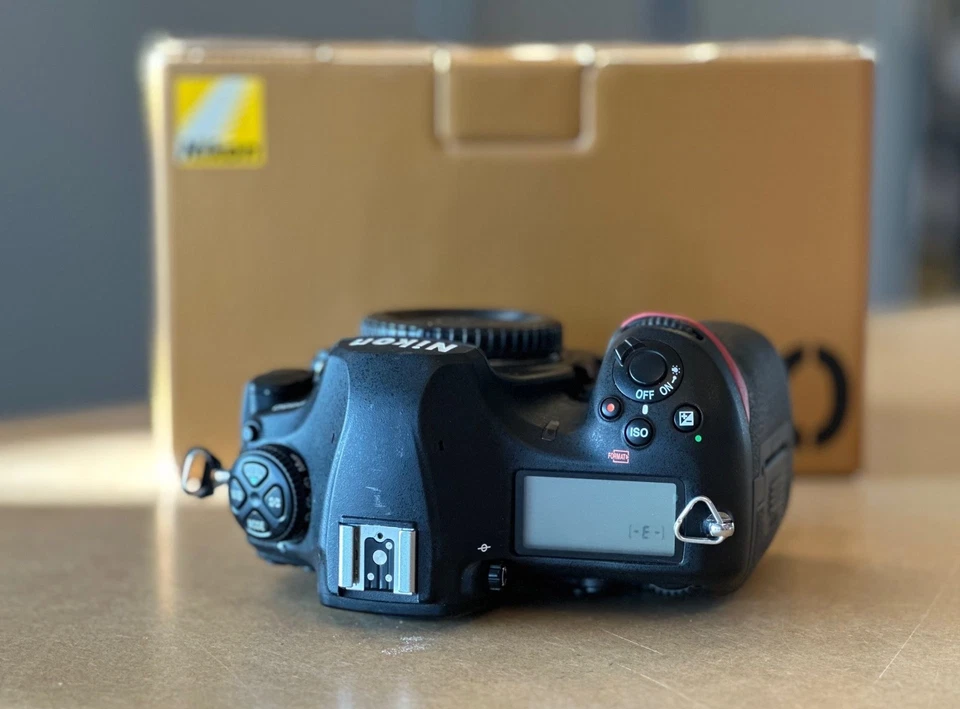 Nikon D850 Gehäuse (163.696 Ausl.) vom händler Private-Fotografie.nl - Bild 4 von 4