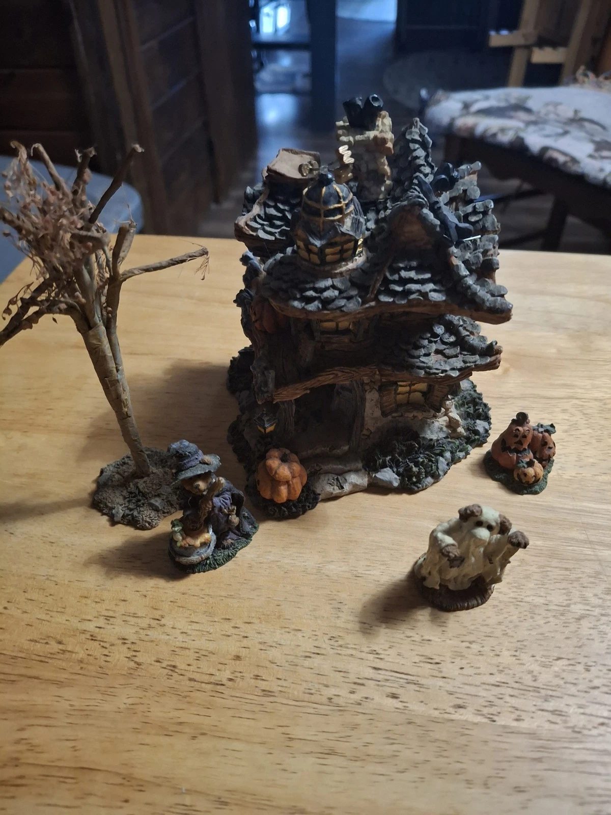 Boyds Bear Village Halloween House