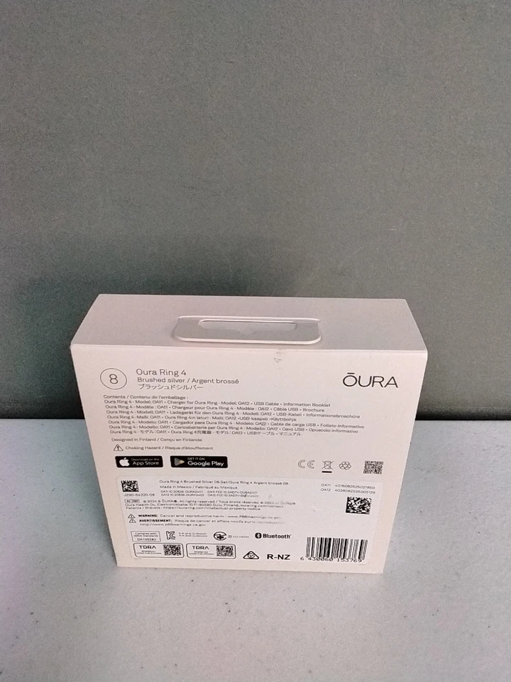 Oura Ring 4 Brushed Silver - Size 8 - Image 2 of 4