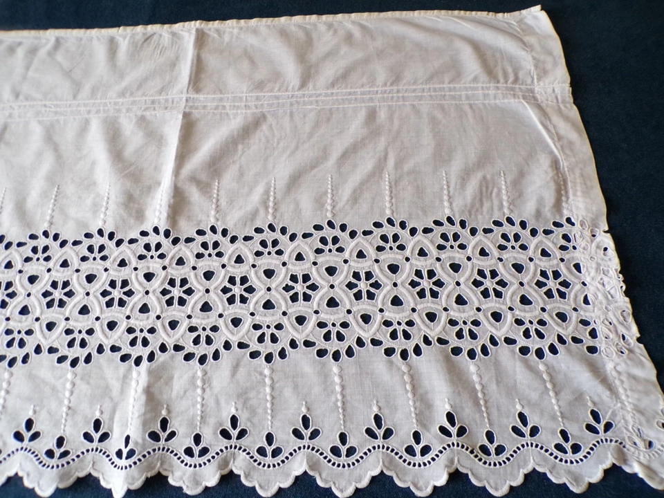 BRODERIE ANCIENNE RIDEAU COTON BLANC - Photo 3/4
