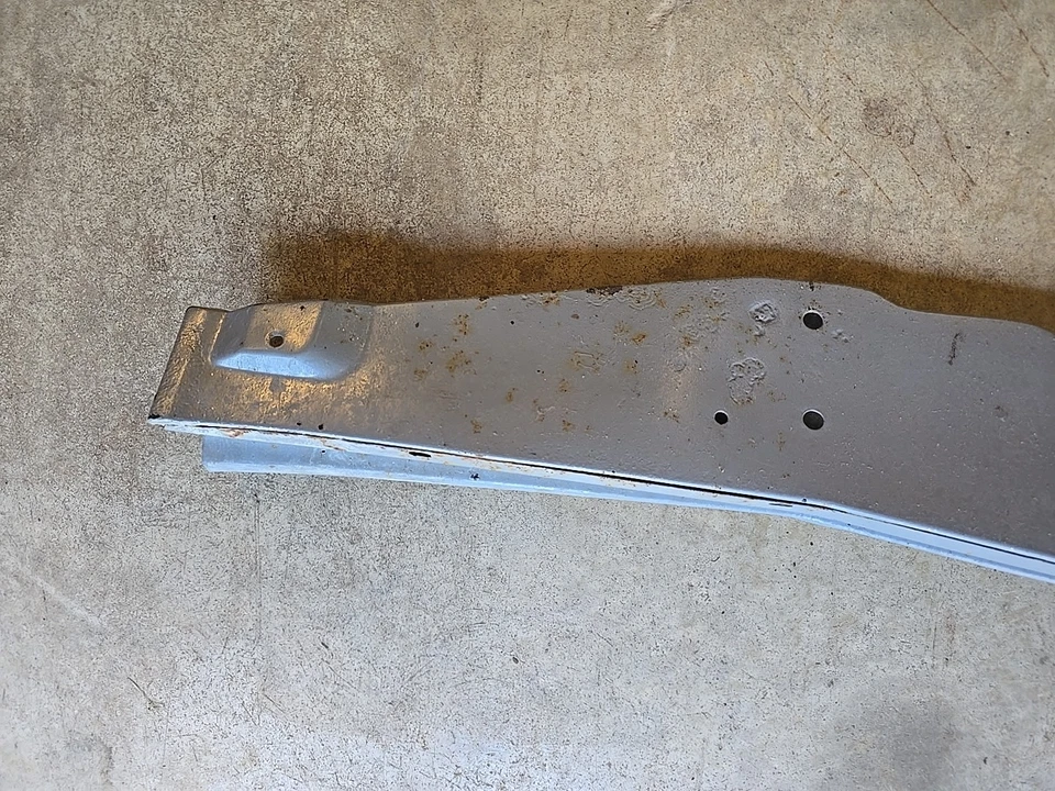 Parachoques delantero Chevy Impala 1964 panel de llenado de valencia Chevrolet Biscayne Bel Air Foto 2 de 4