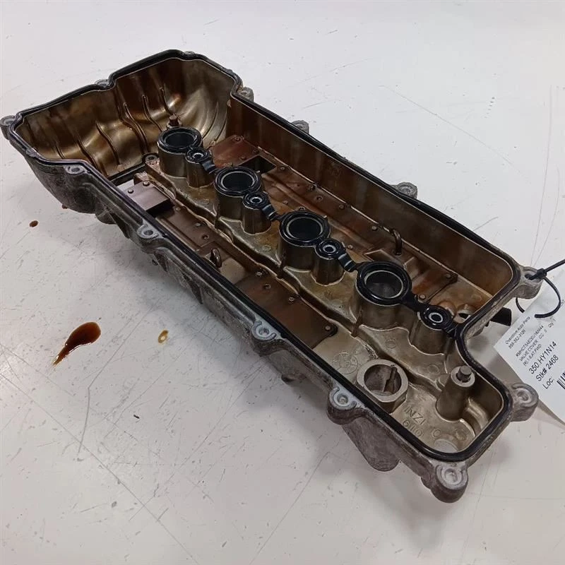 Hyundai Accent Engine Cylinder Head Valve Cover  2012 2013 2014 2015 2016 2017 - Image 2 of 4