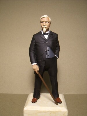 Figurine 1/18 Pilote Von Brauchitsch VROOM Résine - Non Peinte Pour Vitrine