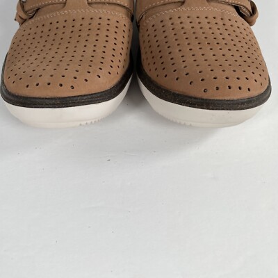 Merrell Around Town Womens Leather Casual Slip On Sneakers  display picture 1