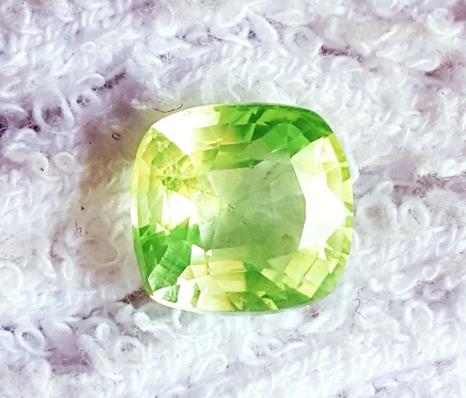 Unbehandelt Nicht Erhitzt Natürlich Peridot 5.10 Karat Lose Edelstein Kissen - Bild 3 von 4