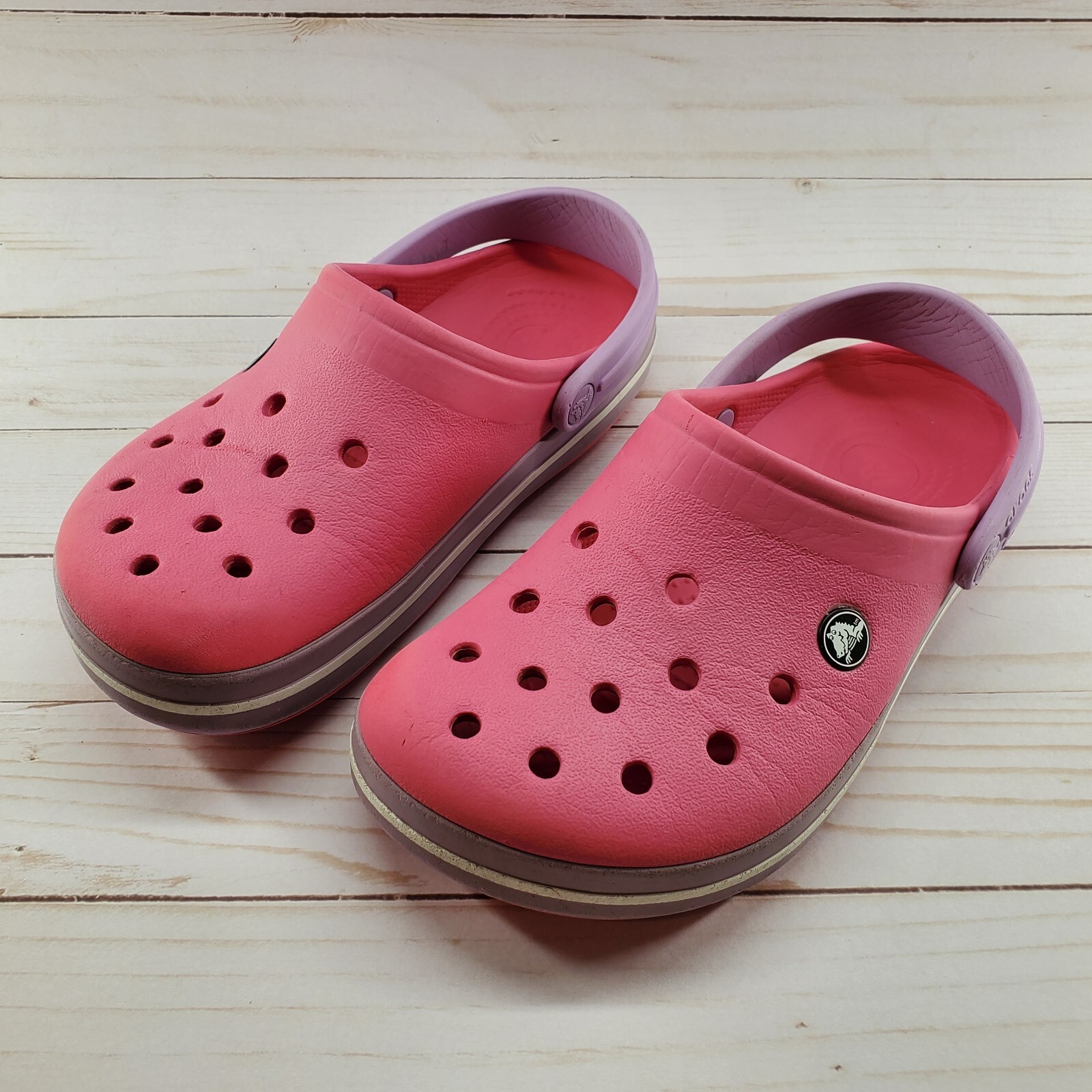Crocs Pink Womens Size 7 Mens Size 5 Classic Clogs Shoes