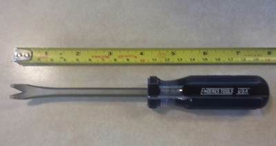 Enderes E0980 Tack Puller / Remover
