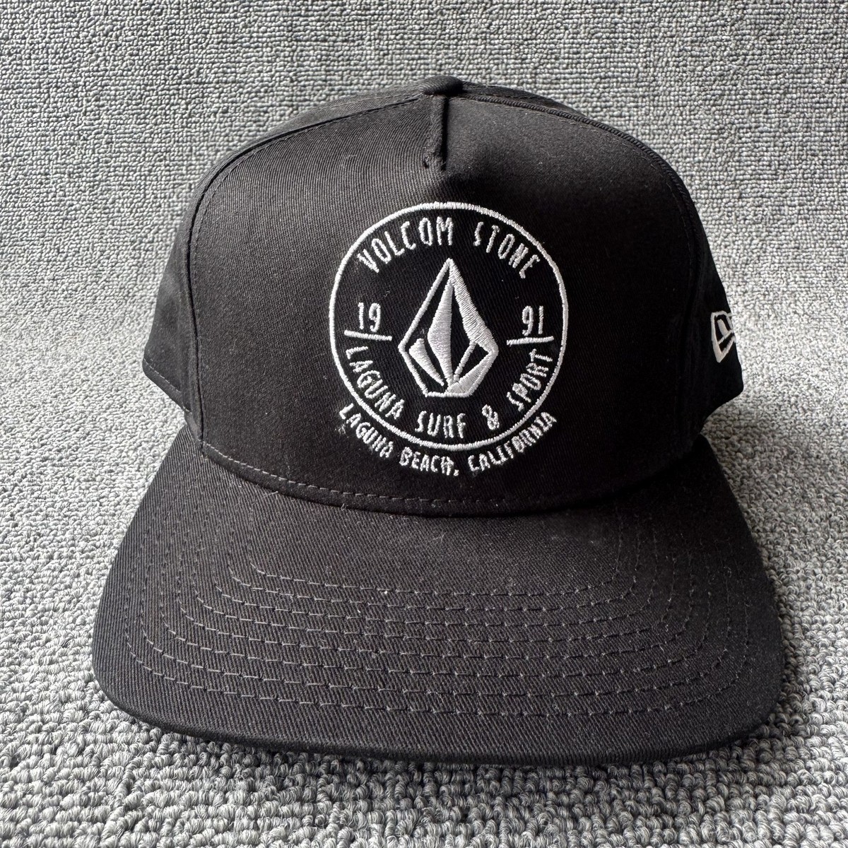 New Era Volcom Stone 9FIFTY Snapback Black Cap Adjustable Hat