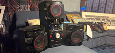LG XBOOM CM4550 Mini Hi-Fi System Bluetooth CD AM/FM USB w/ Speakers Sub