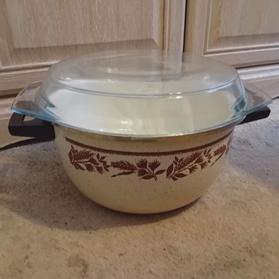 Vintage Pyrex Auflaufform mit Deckel in sehr gutem Zustand
