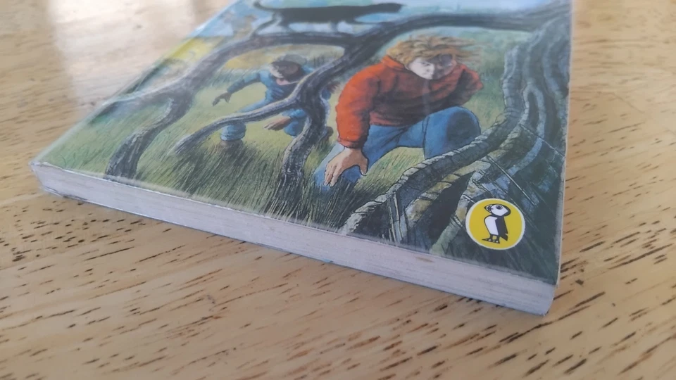 Juniper By Gene Kemp, Puffin Ex Library - Image 4 of 4