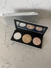 MAC flashing ice extra dimension skinfinish trio - light - Holiday Palette 2020