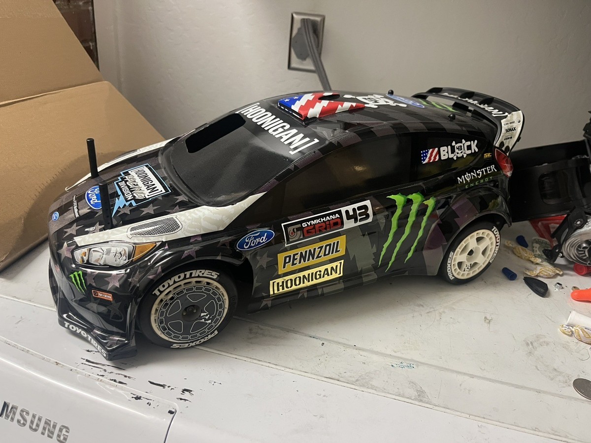 HPI WR8 Nitro Ken Block HOONIGAN purple Ford Fiesta ST RX43 1/8th