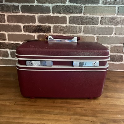 Vintage70 s Samsonite Maroon Hard Exterior Make Up Case