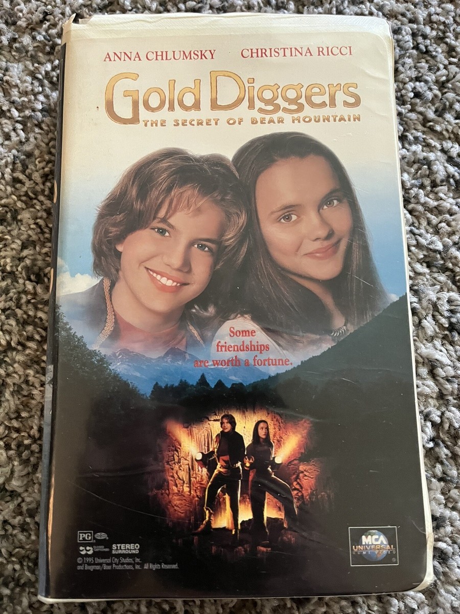 Gold Diggers - The Secret of Bear Mountain (VHS, 1997, Clam Shell