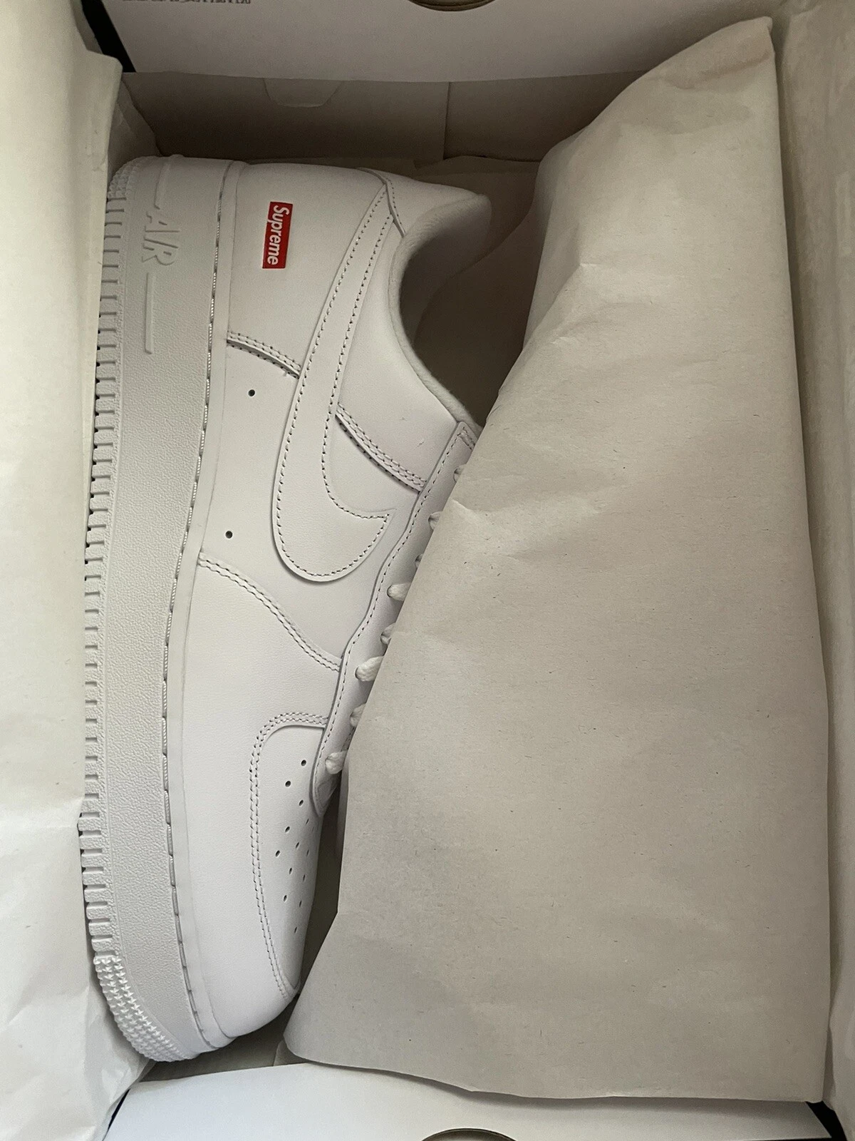 DS Taille 12   Logo Nike Air Force 1 Low x Supreme Box   Blanc CU9225 100
