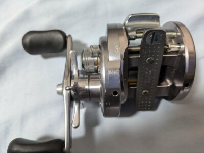 Shimano 09 Calcutta Conquest 201DC Left Baitcasting Reel | eBay