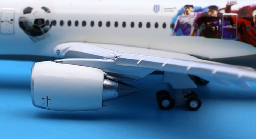 JC Wings 1:400 Asiana Airbus A350-900XWB Diecast Aircraft Model HL8381 Flap Down - Picture 9 of 13