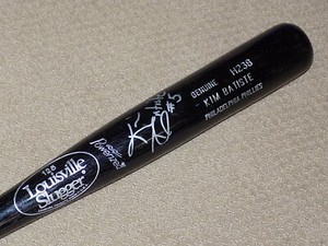 Kim Batiste H&B Signed Game Bat Philadelphia Phillies