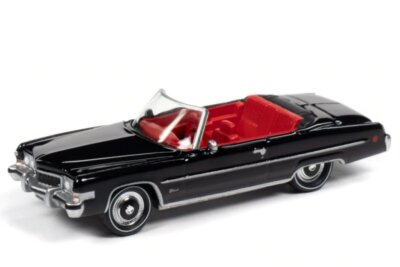 CADILLAC Eldorado Convertible - 1973 - black - Johnny Lightning 1:64
