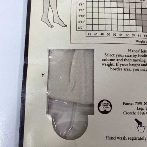 Vintage Hanes Ultra Sheer Pantyhose Deadstock New Old Stock. Size B, Pearl - Picture 4 of 5