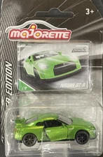 Majorette Limited Edition Nissan GT-R Green Series 2 2017