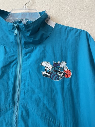 Chaqueta clásica con cremallera Charlotte Hornets Mitchell & Ness de madera dura talla XL - Imagen 2 de 9