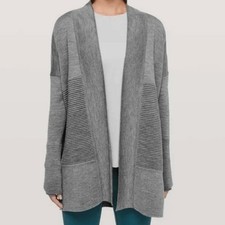 LULULEMON Sit In Lotus Wrap II Gray Open Front Merino Wool Cardigan size 4