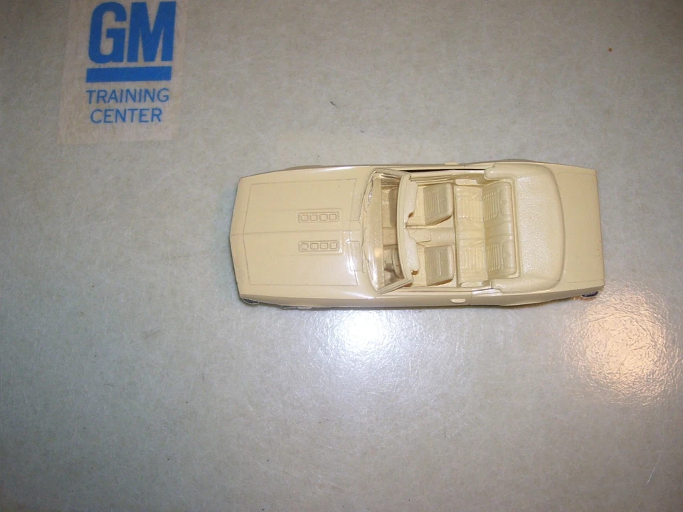 1968 Chevrolet Camaro RS/SS Conv Dealer Promo in Butternut Yellow - Image 2 of 4