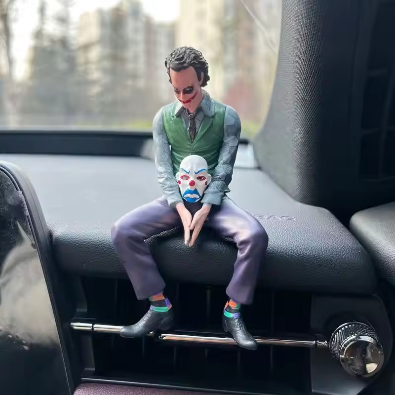 DC  Comics  The  Joker  Car  Accessory  10cm Mounted Figure The Dark Knight Toy.