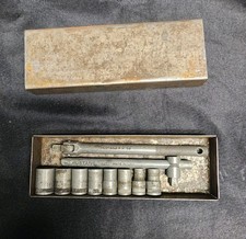 Vintage Mustang 14 Drive Socket Set W Breaker Bar T Handle Metal Case Usa Vintage Mustang 14 Drive Socket Set W Breaker Bar T Handle Metal Case Usa