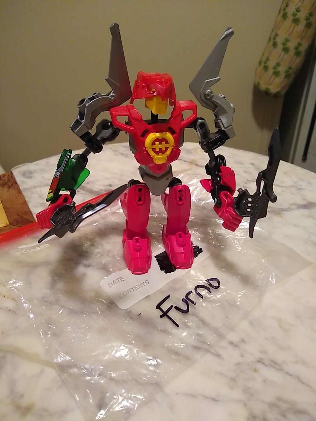 Hero Factory  WILLIAM FURNO -  Lego Bionicle Figure with Weapons