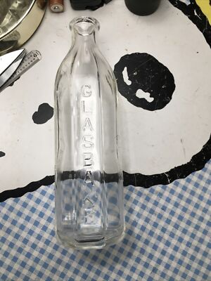 【GLASSBAKE】Hottle【McKEE】 Vintage 8 oz. McKEE NURSER baby bottle marked GLASBAKE U.S.A. 7