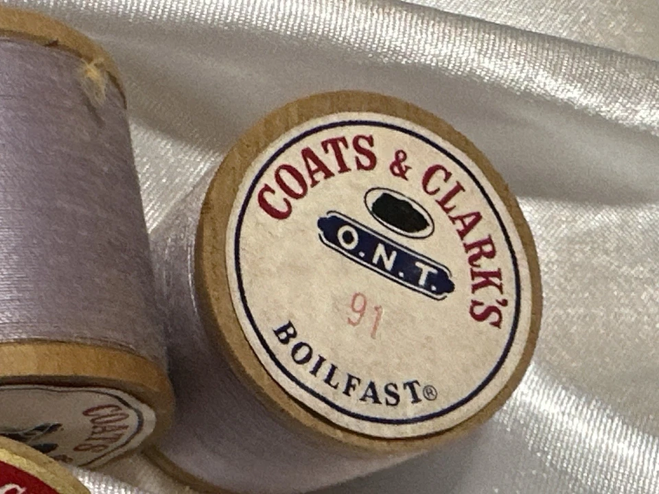 LOT of 12 Coats & Clark’s PURPLE #96 & #97-A Thread 300 Yd VARIOUS - Image 4 of 4