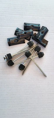 SAMAC Dry Ridge Hip Tile Fixings, Box of 11 Screws, BLACK Stainless steel Clamps Etc