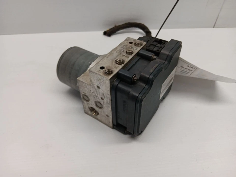 2012-2019 BMW 5 6 7 SERIES (F01 F02 F04 F06 F10 F12) ABS BRAKE PUMP w/ MODULE - Image 3 of 4