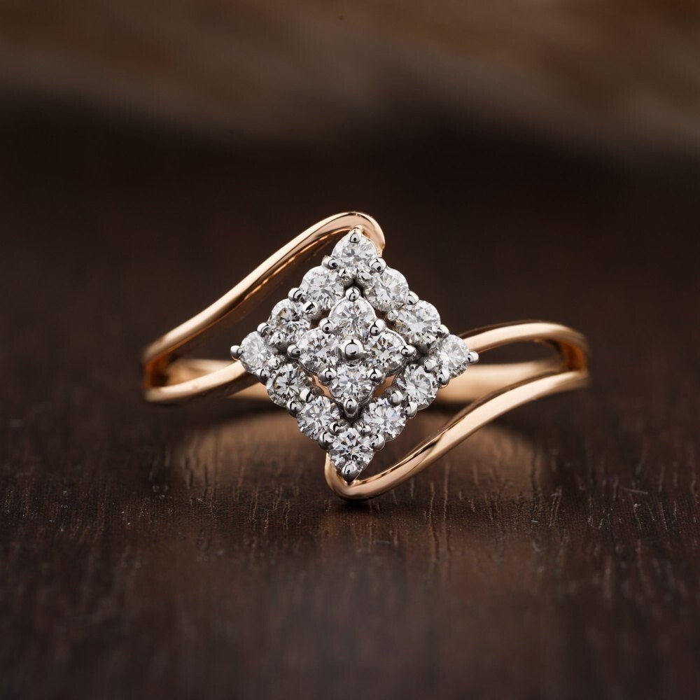 Round Cut Simulated Diamond Women's Engagement Band Ring In 14k Rose Gold Plated