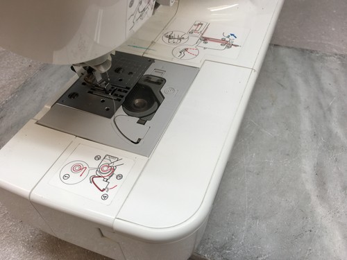 Brother Model SE-350 Enthusiast Sewing Machine with Foot Pedal - Picture 3 of 10
