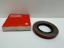 NEW IN BOX NATIONAL FEDERAL-MOGUL OIL SEAL 473444