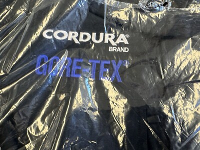 New Supreme The North Face Expedition FW18 Jacket Size Medium