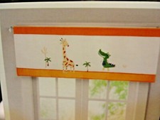 NWT Child's Room ANIMAL VALANCE 50" x 18" appliqued Giraffe Alligator Palm Tree