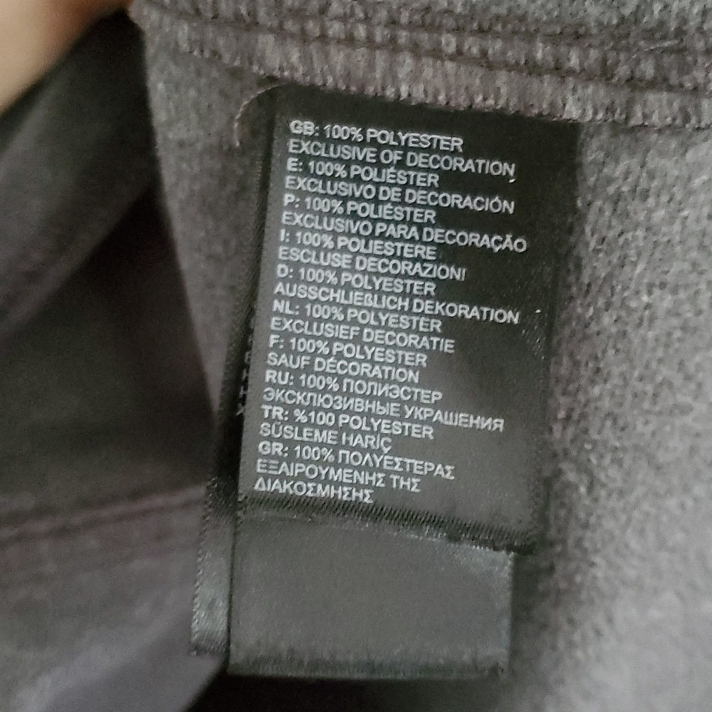 The North Face Grey Pullover - image 5