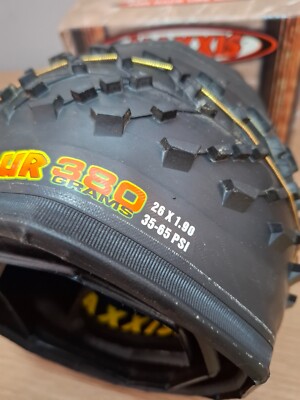 Retro Vintage Bicycle Parts NIB NOS Maxxis Minotaur Tire - 26 x