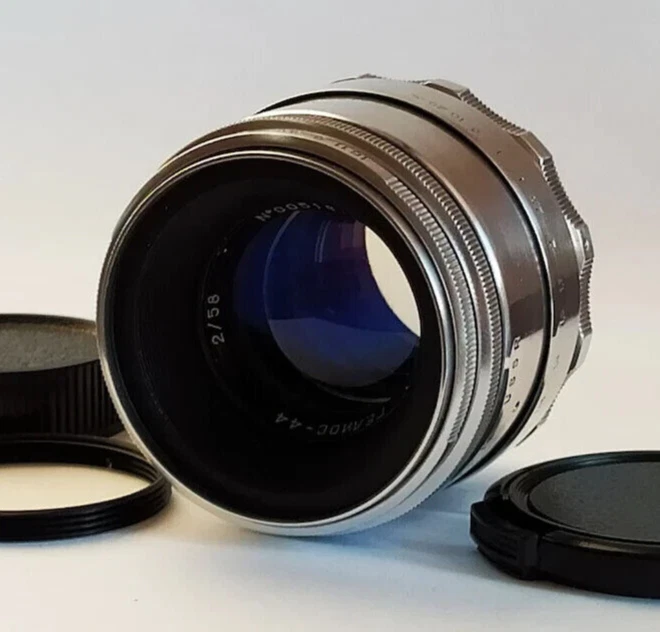 Helios 44 Photo Lens 8 blades 2/58 mm mount M42 Silver - Image 2 of 4