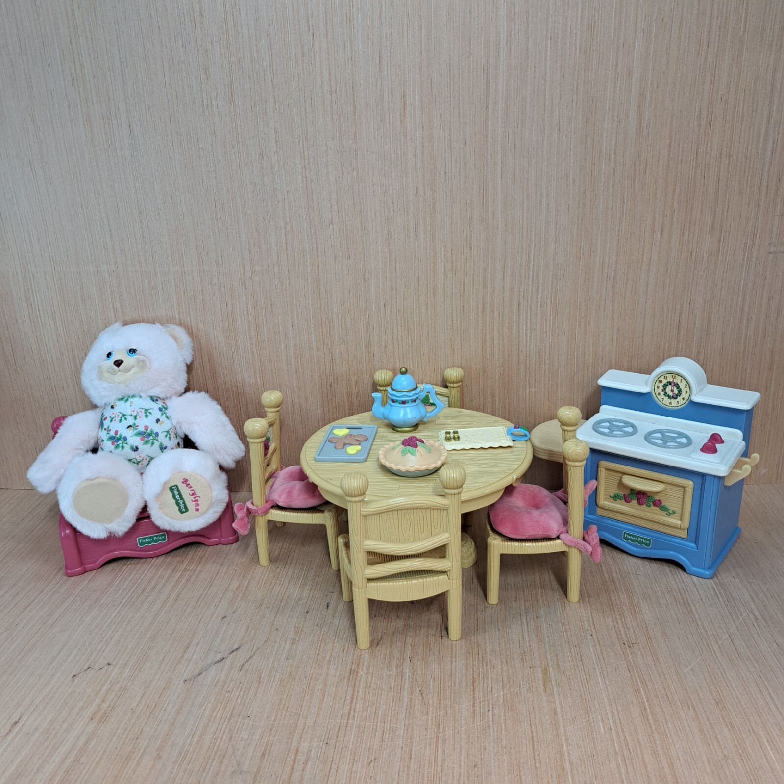 Lote de muebles Briarberry Bears oso Berry Lynn oso, estufa, mesa de sofá, sillas etc.