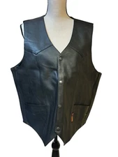 Vintage HOT LEATHERS Brand Men’s Leather Vest Sz XL Black Snap Biker Moto Pocket