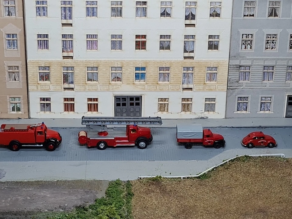 Löschzug Metallmodelle 2x Marks 2x WKF Spur N 1:160